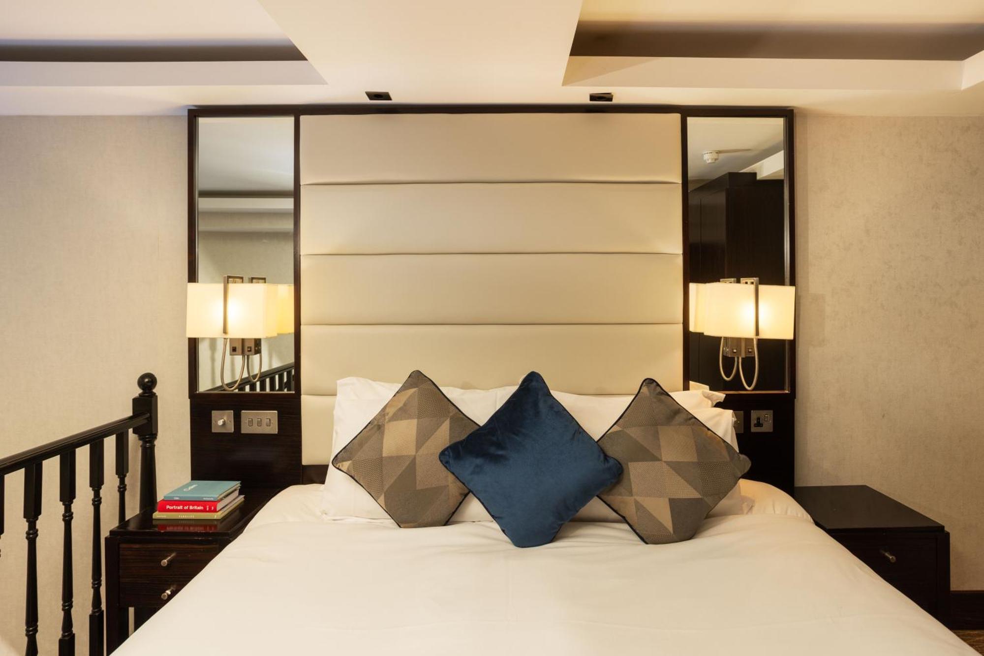 Montcalm Brewery, London City Kültér fotó A bedroom at the hotel