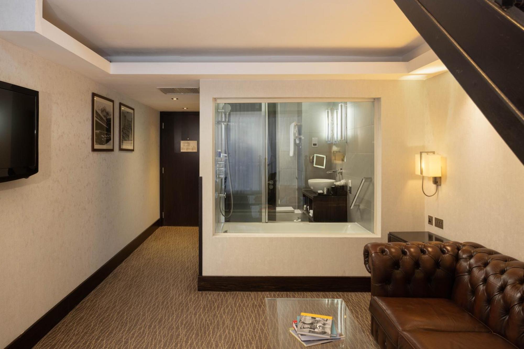 Montcalm Brewery, London City Kültér fotó A suite at the hotel