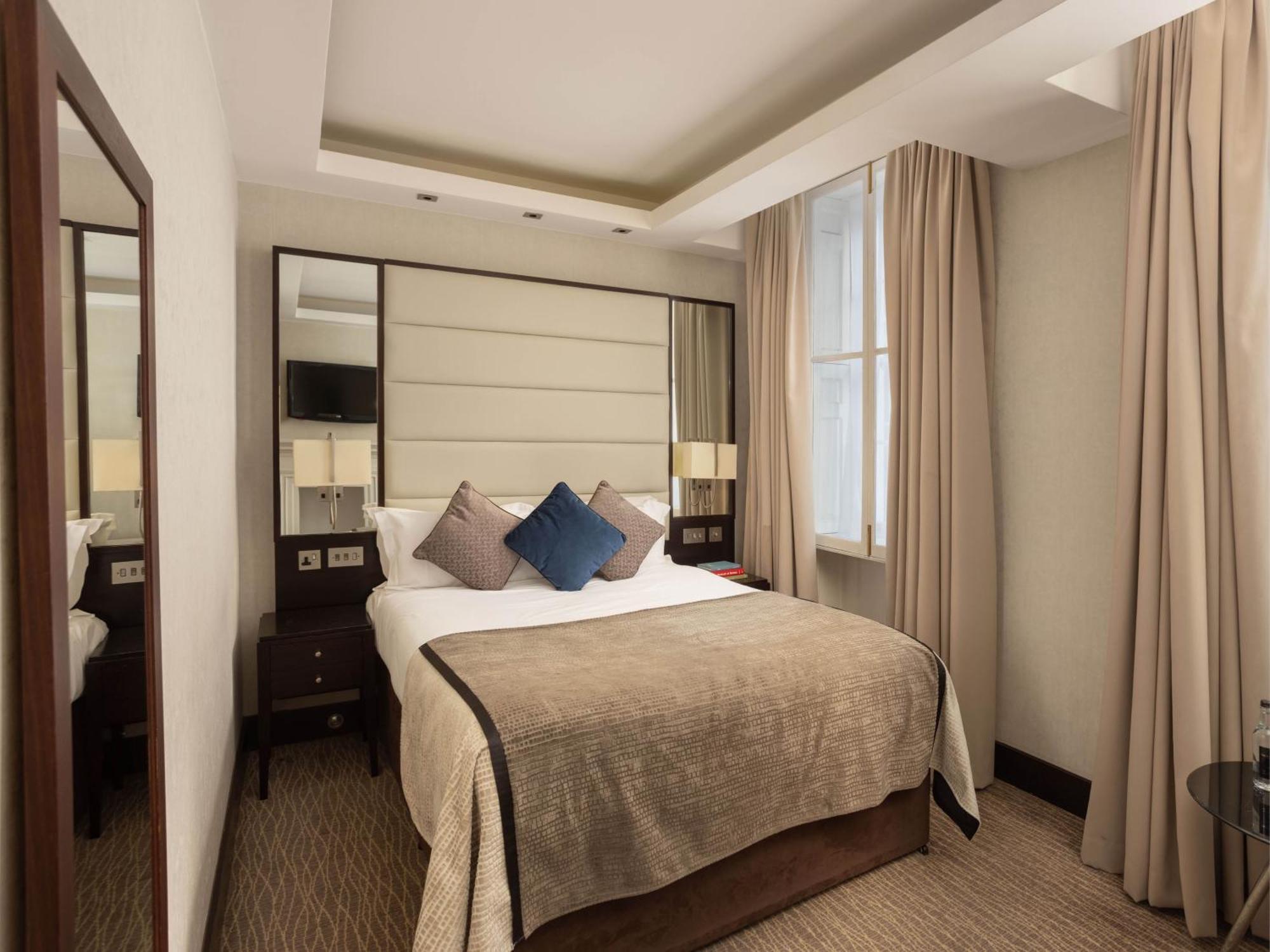 Montcalm Brewery, London City Kültér fotó A bedroom at the hotel
